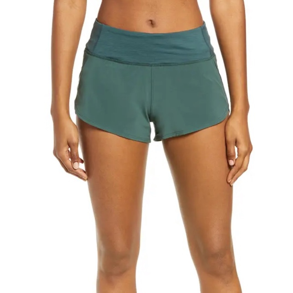 Outdoor Voices Hudson 2.5” Short
